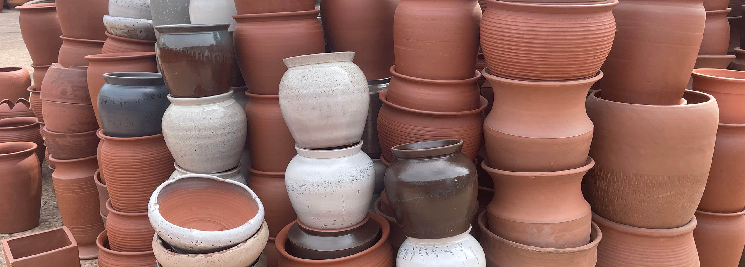 Hexin Manufactures Terracotta Plant Pot Of Different Specifications, Sizes, And Shapes Hexin Manufactures Terracotta Plant Pot Of Different Specifications, Sizes, And Shapes