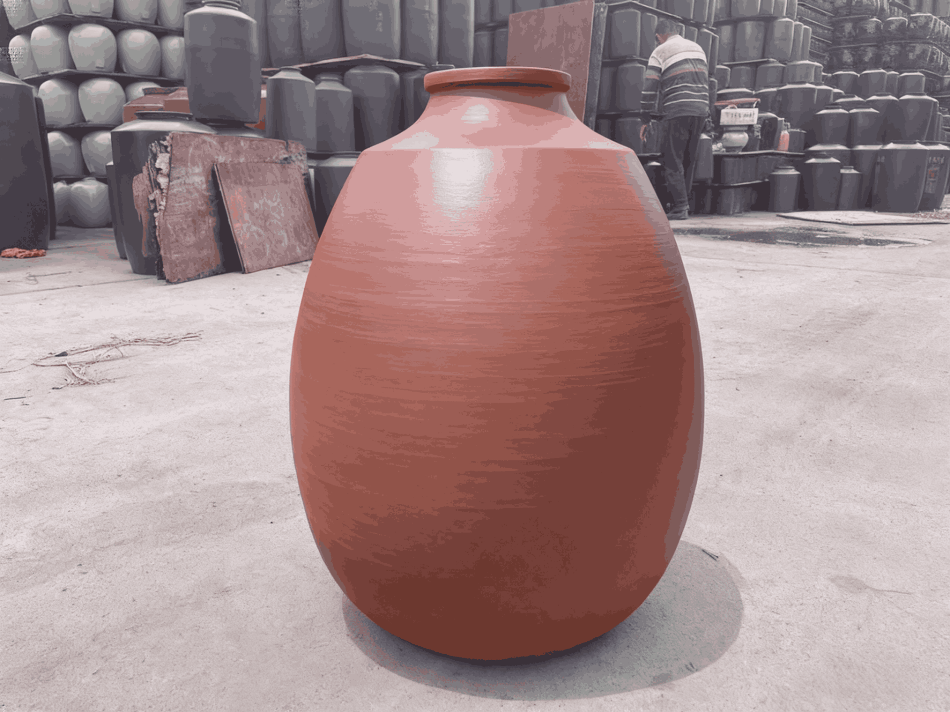 Egg shaped terracotta amphora