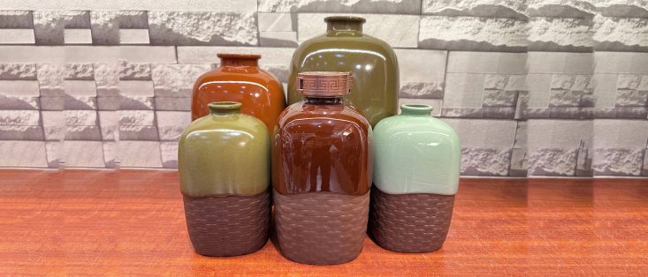 Hexin Terracotta Bottles
