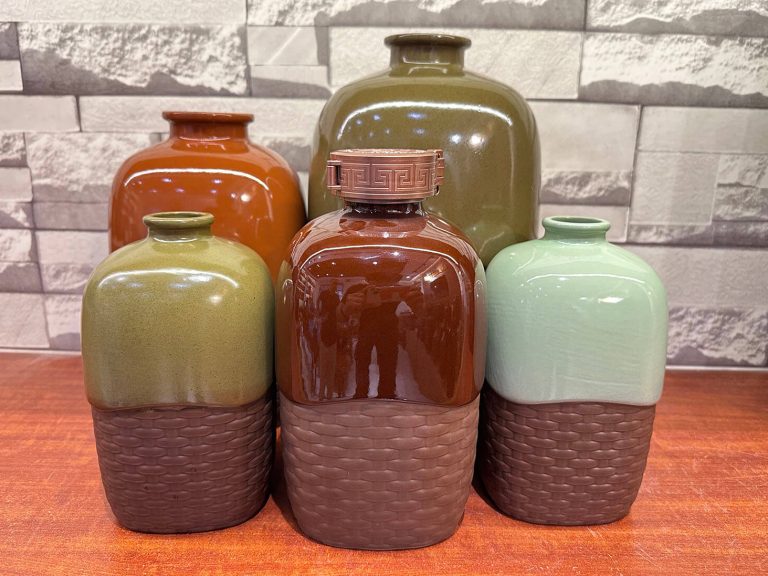 Hexin Terracotta Bottles