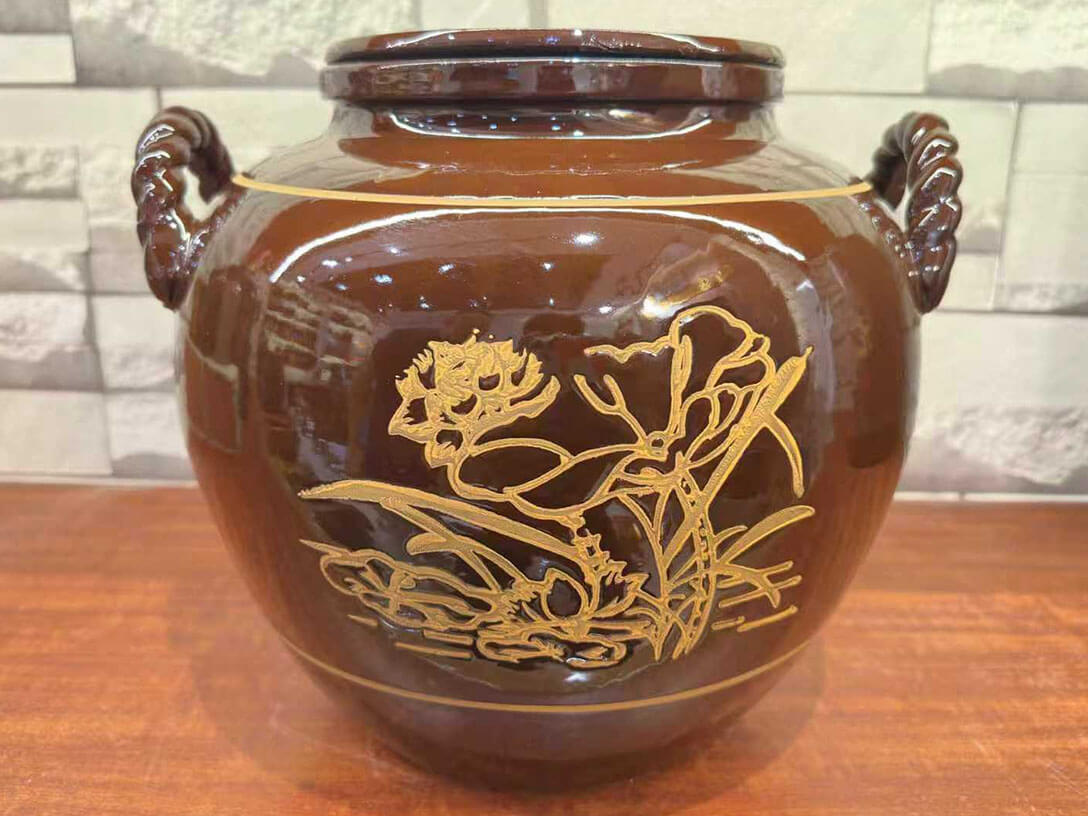Hexin Terracotta Jar