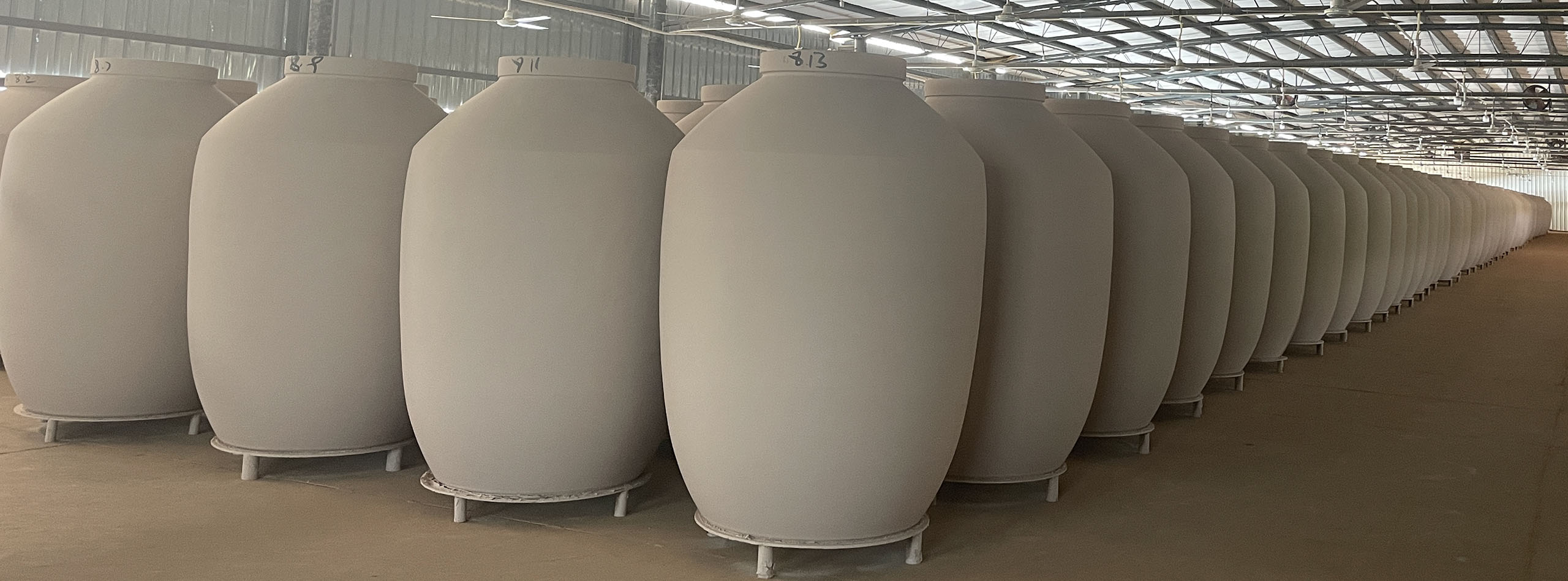 Shaped terracotta jars naturally dry