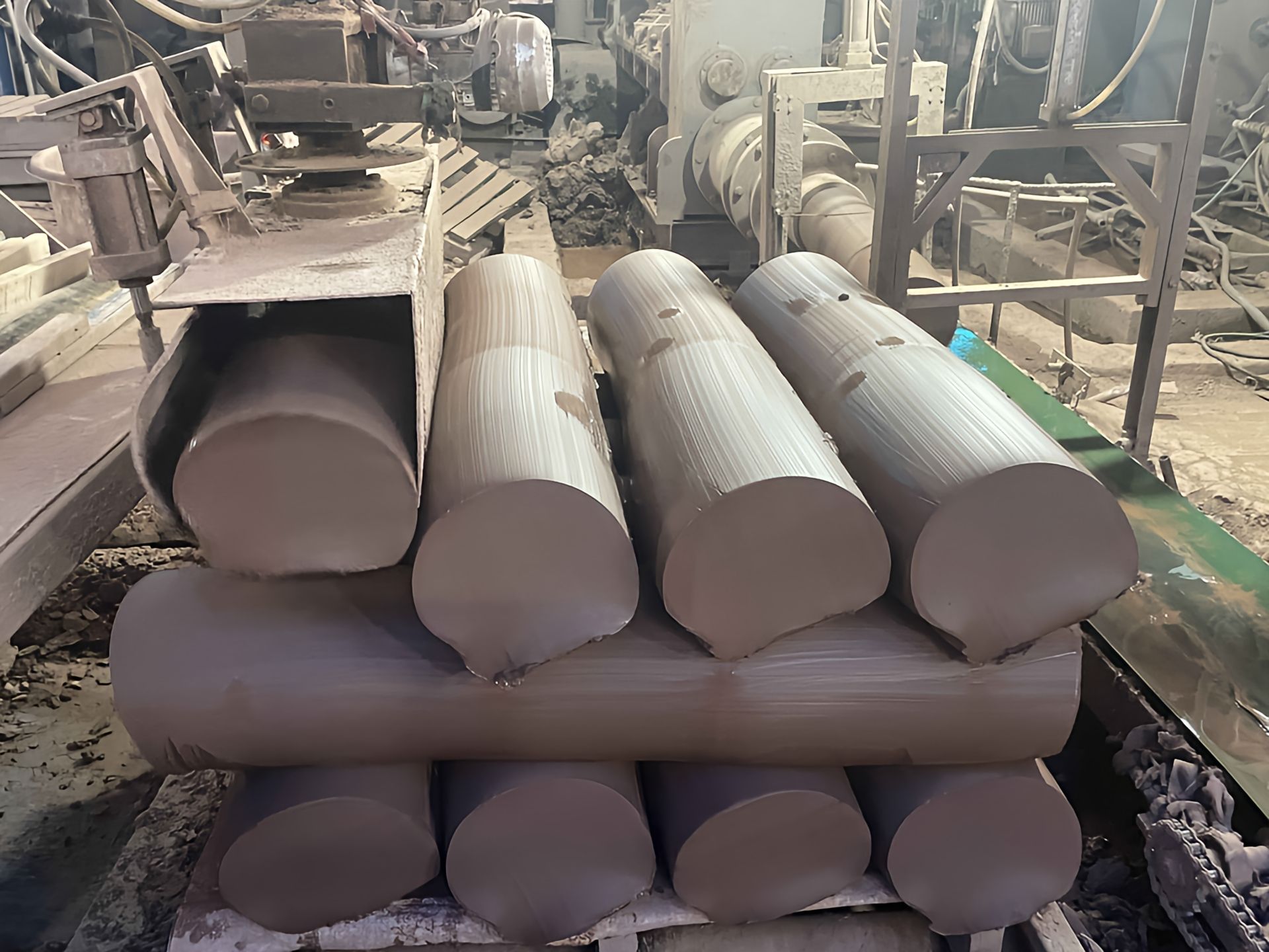 Molded clay blocks made from refined clay
